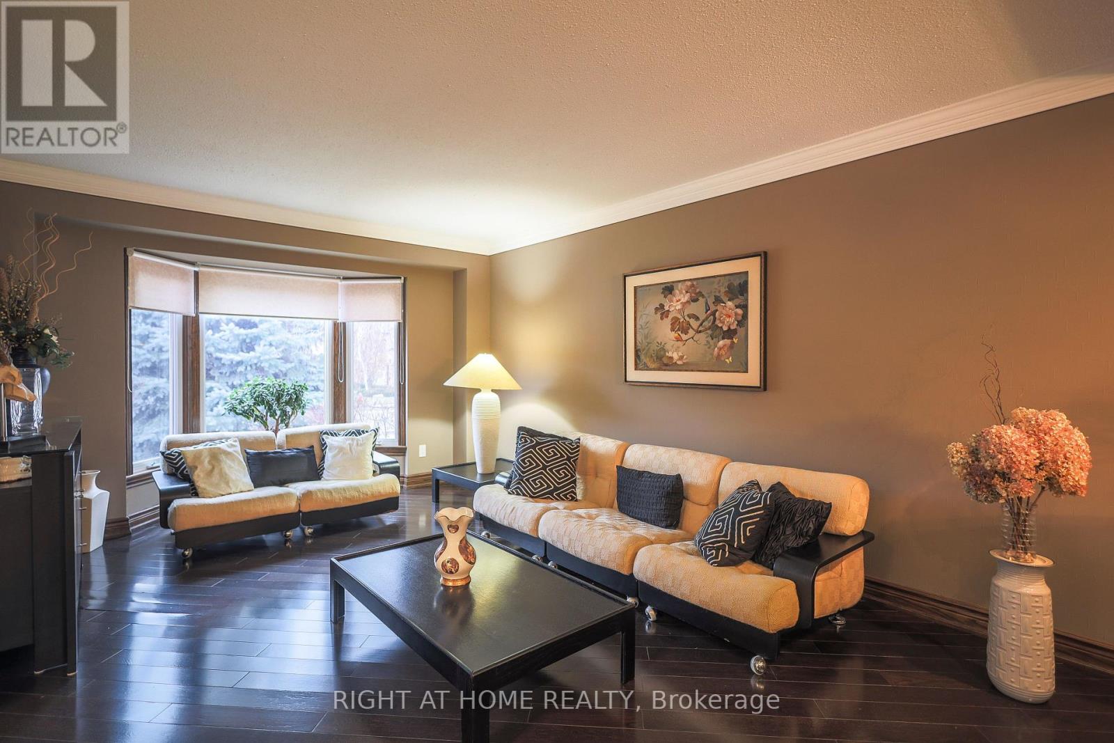 1827 Folkway Drive, Mississauga (Erin Mills), Ontario  L5L 2X1 - Photo 6 - W12765802