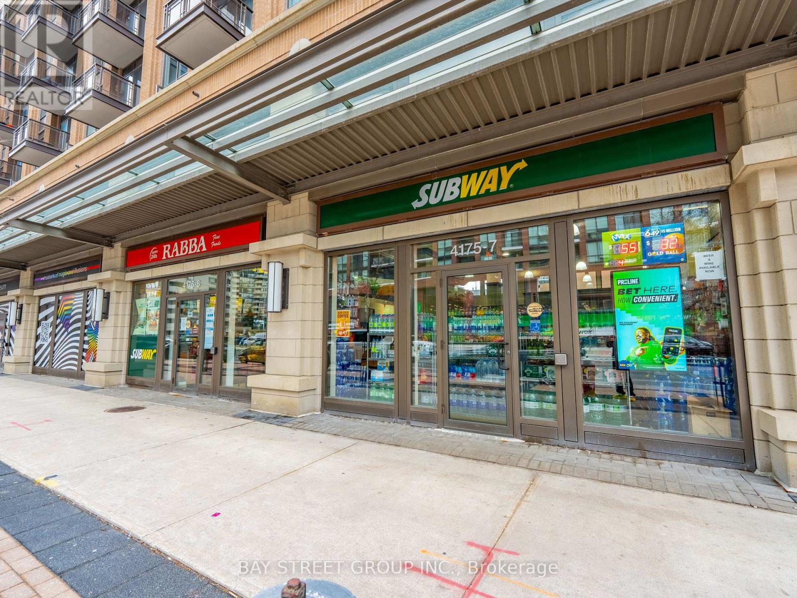 2308 - 385 Prince Of Wales Drive, Mississauga, Ontario  L5B 0C6 - Photo 4 - W12765810