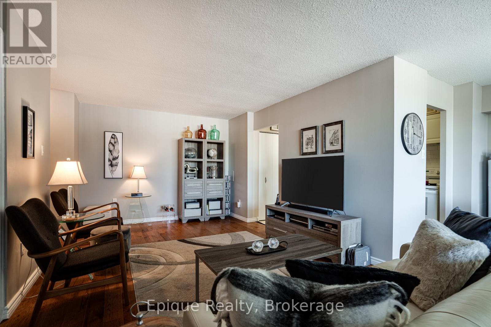 409 - 2055 Upper Middle Road, Burlington, Ontario  L7P 3P4 - Photo 6 - W12765824