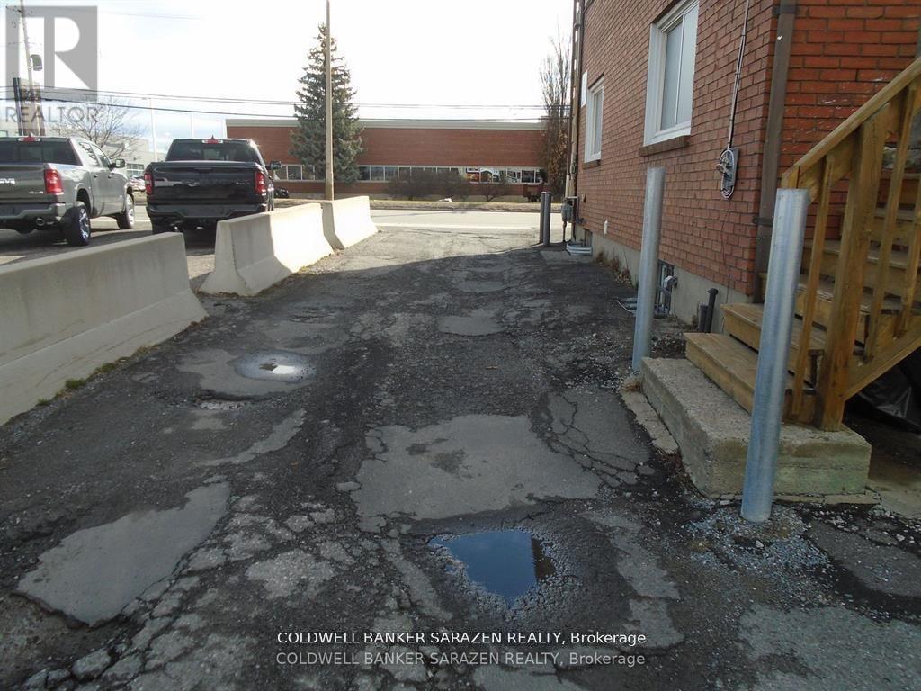 908-912 St. Laurent Boulevard N, Ottawa, Ontario  K1K 3B3 - Photo 25 - X12762618