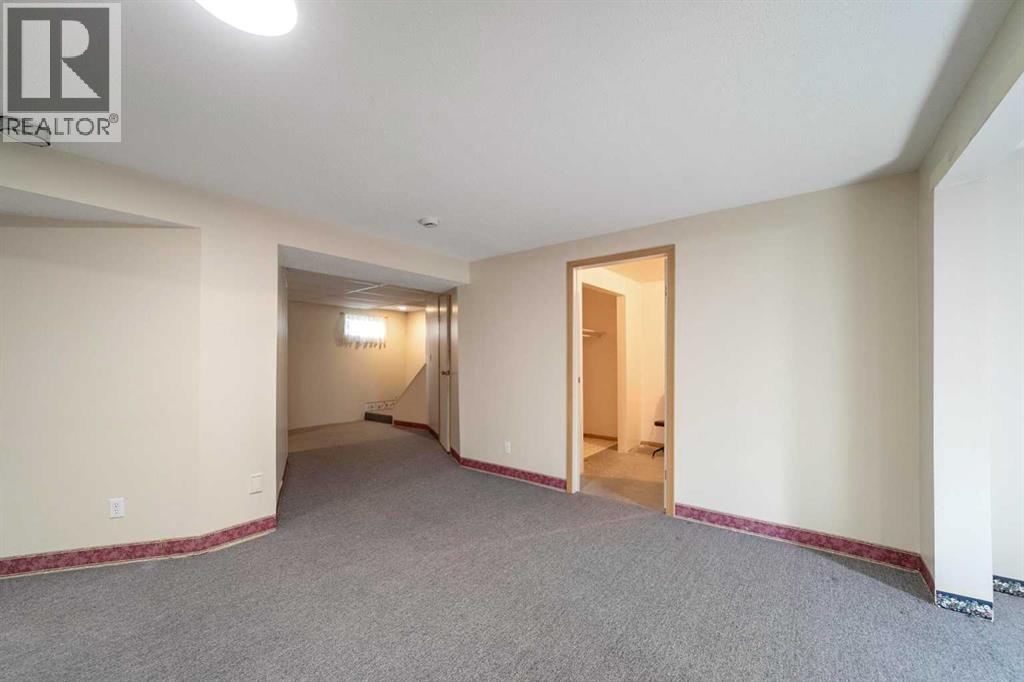 5406 62 Street, Camrose, Alberta  T4V 4H3 - Photo 24 - A2251836