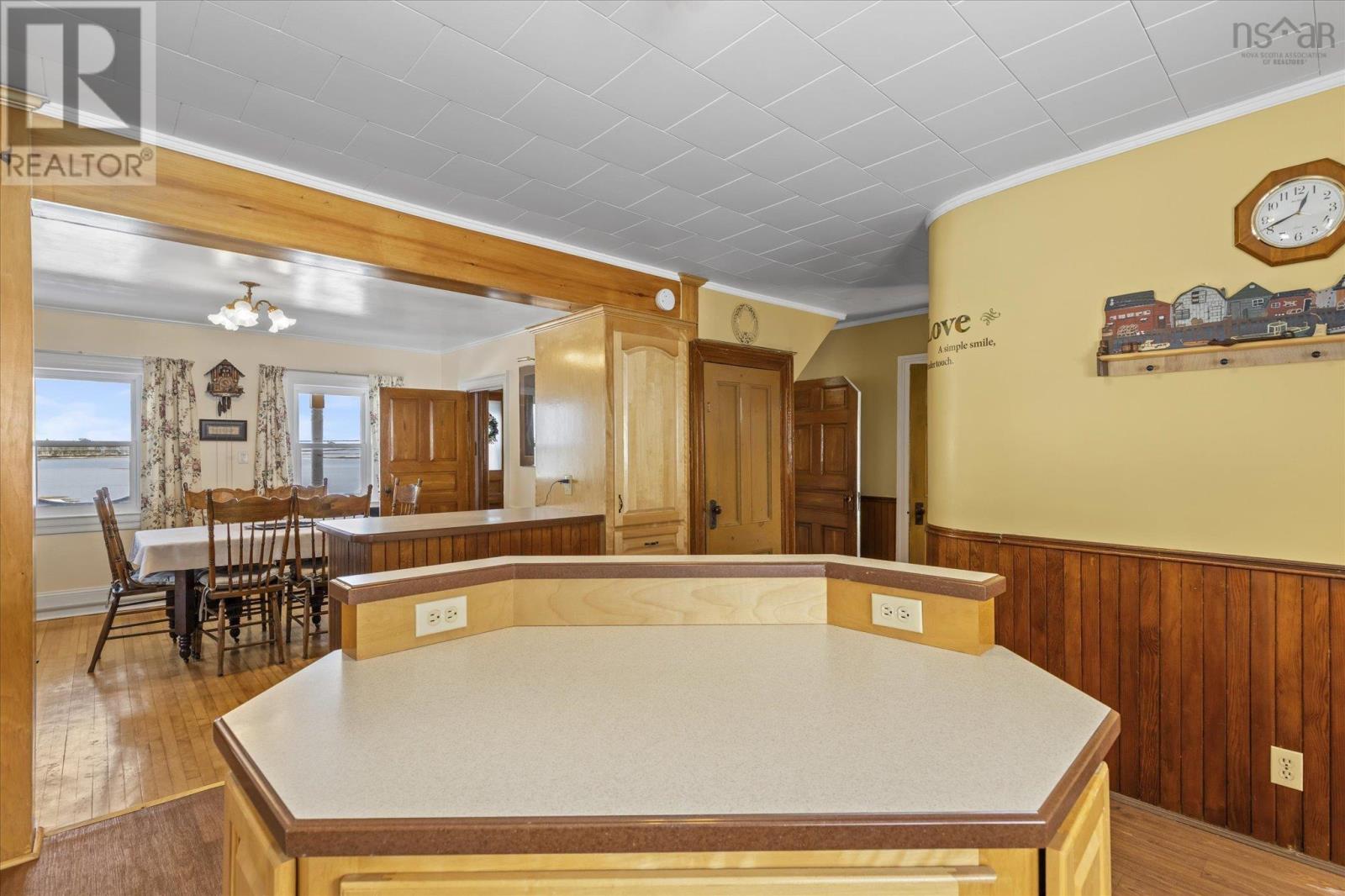 406 Kingsburg Road, Lower Rose Bay, Nova Scotia  B0J 2X0 - Photo 10 - 202602302