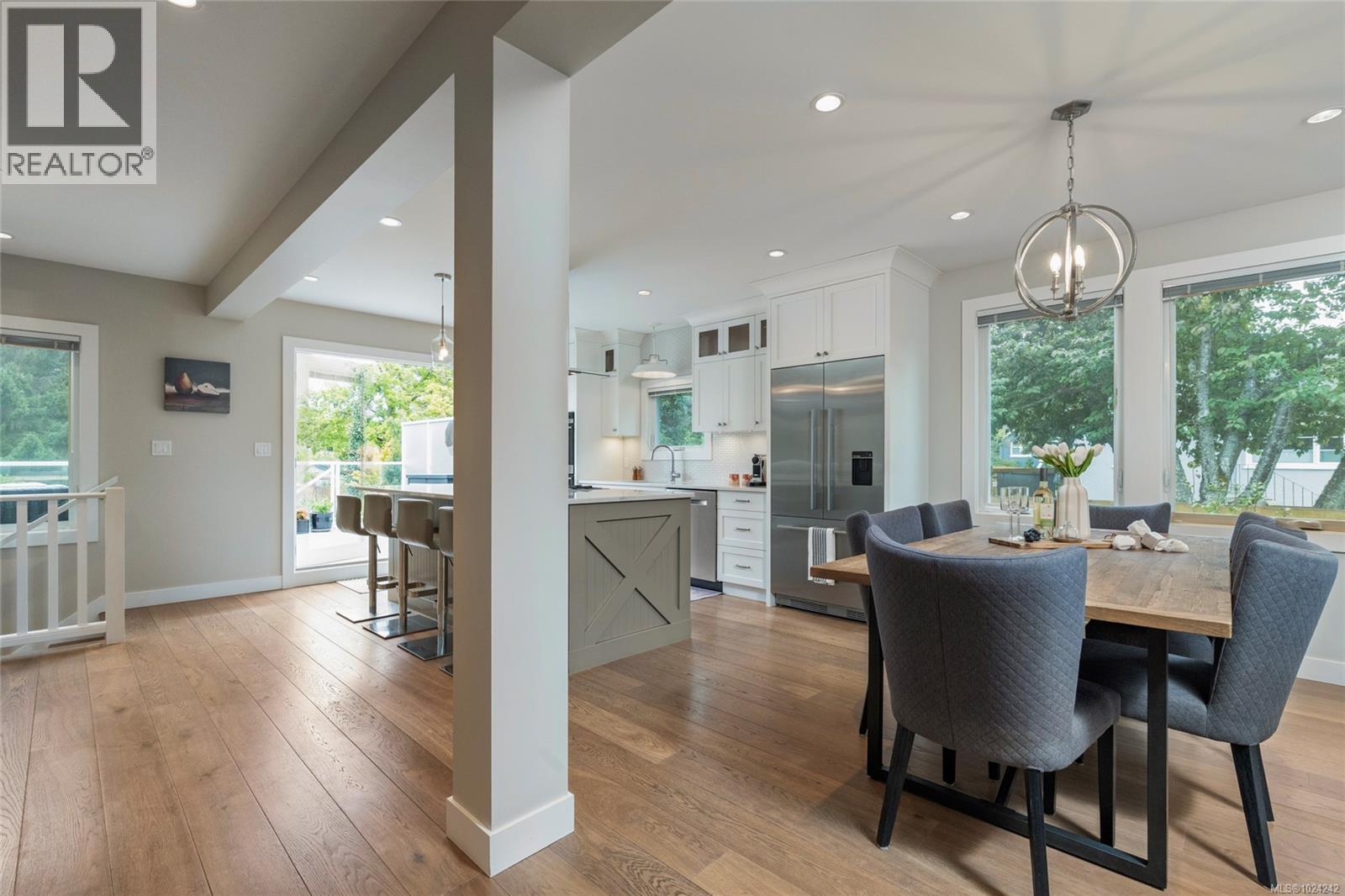 2051 Hampshire Rd, Oak Bay, British Columbia  V8R 5V2 - Photo 20 - 1024242