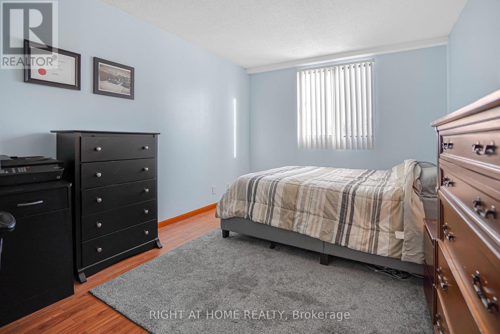 203 - 18 Holborn Court, Kitchener, Ontario  N2A 4A1 - Photo 11 - X12765620