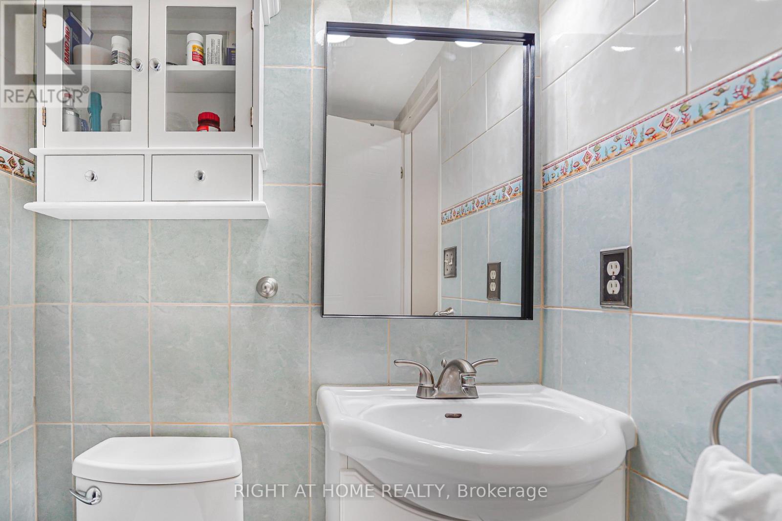 203 - 18 Holborn Court, Kitchener, Ontario  N2A 4A1 - Photo 13 - X12765620