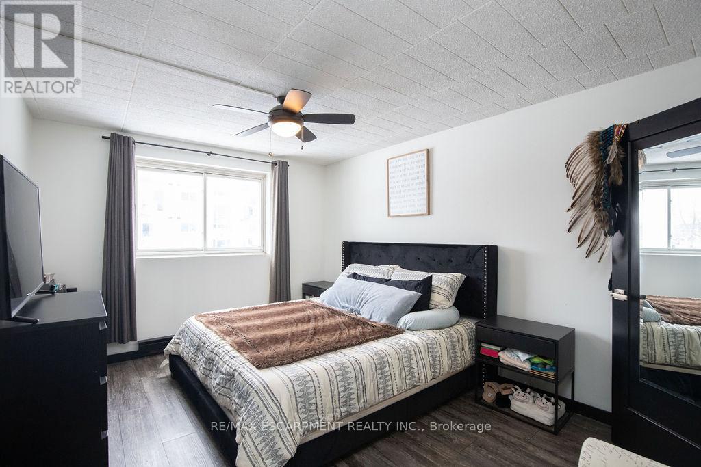 110 - 71 Vanier Drive, Kitchener, Ontario  N2C 1J4 - Photo 22 - X12765624