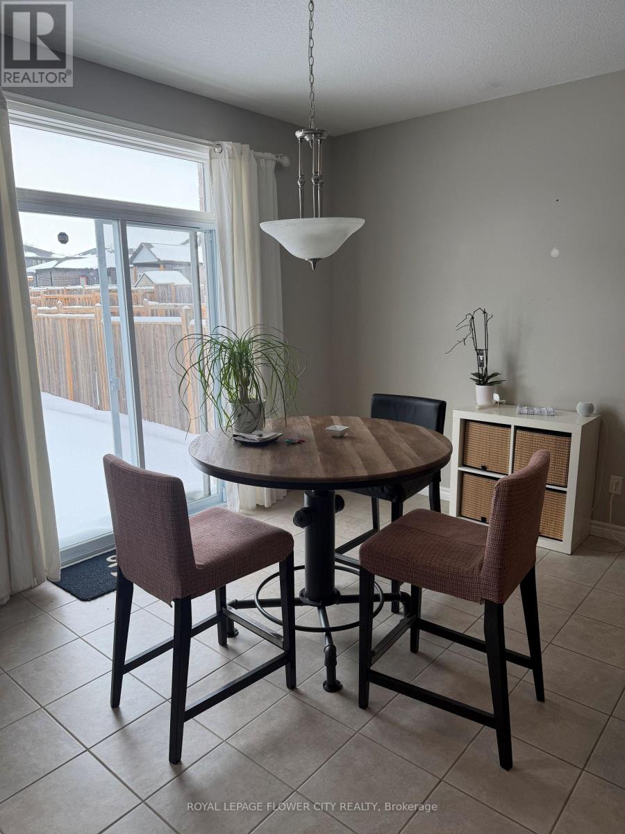 Upper Level - 406 Sophia Crescent, London North, Ontario  N6G 0T4 - Photo 3 - X12765820