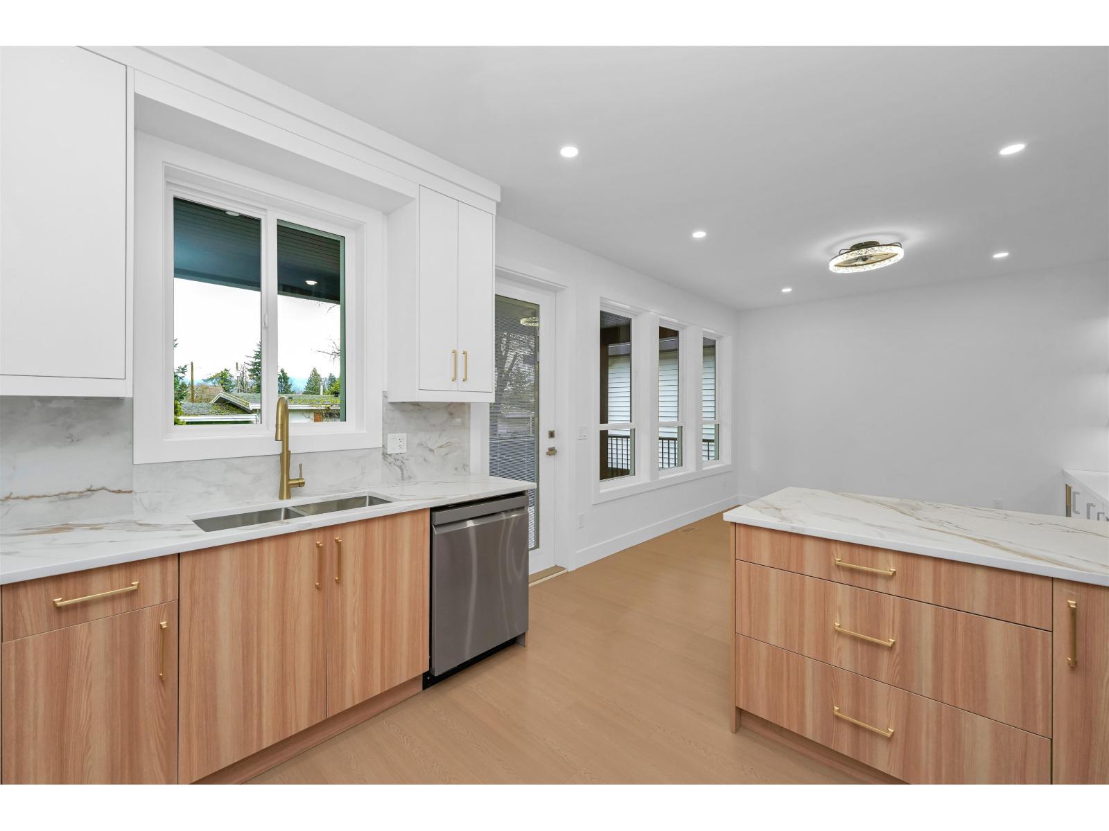 5 2168 W Vinewood Street, Abbotsford, British Columbia  V2S 3H4 - Photo 12 - R3087224