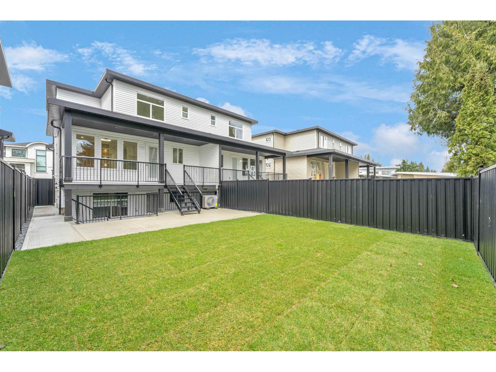 5 2168 W Vinewood Street, Abbotsford, British Columbia  V2S 3H4 - Photo 3 - R3087224