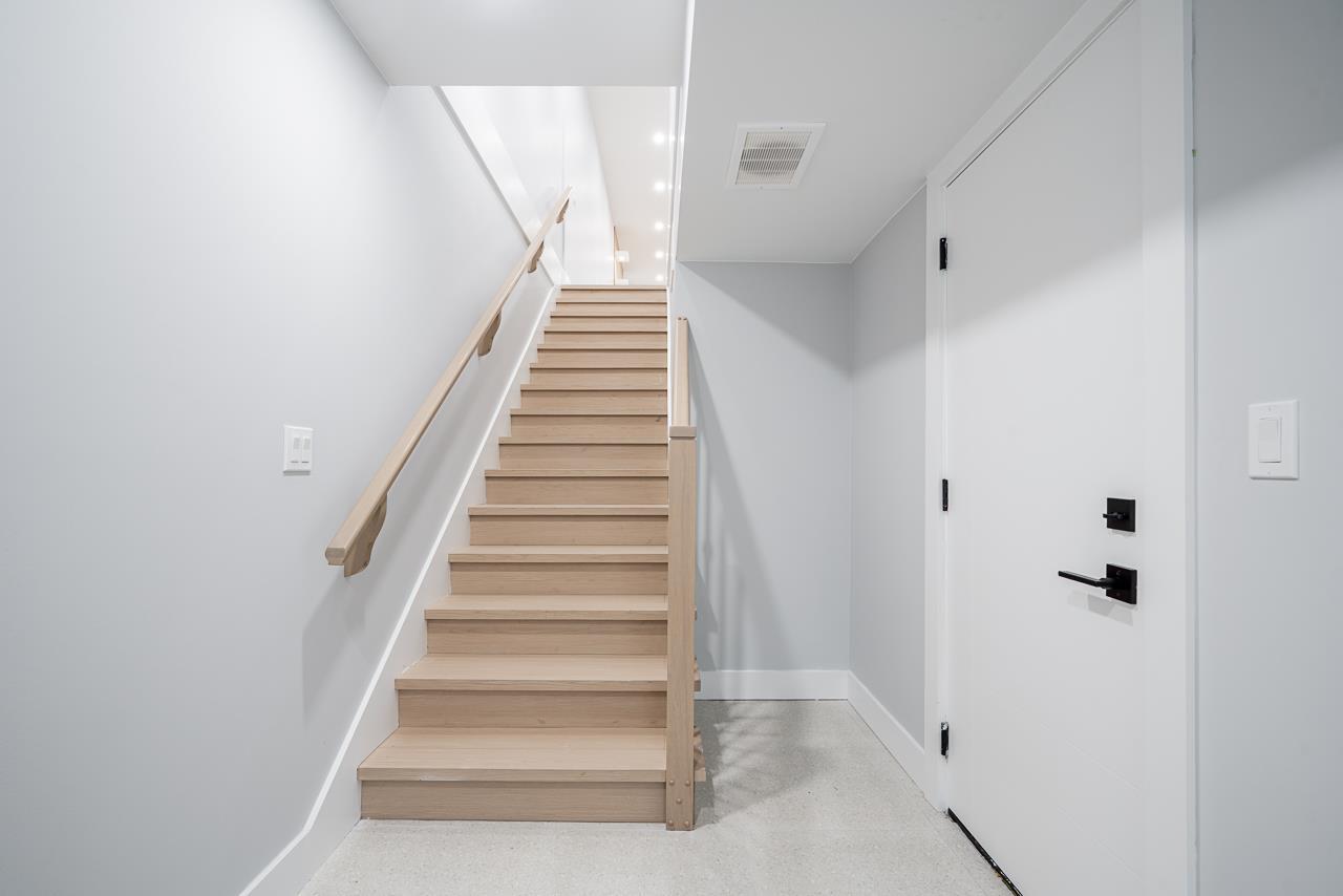 102 13661 59 Avenue, Surrey, British Columbia  V3X 3K8 - Photo 19 - R3087048