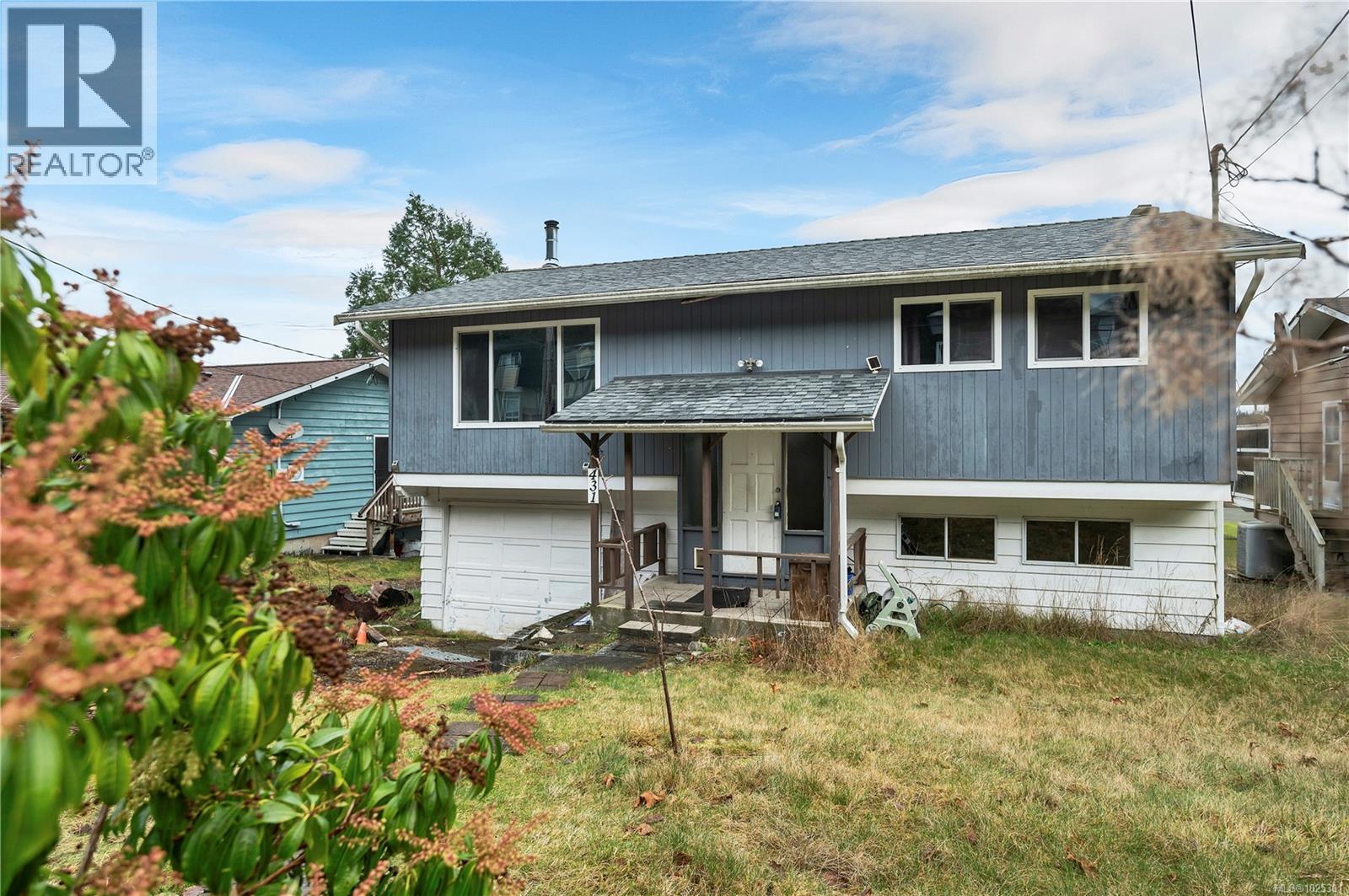 431 Macmillan Dr, Sayward, British Columbia