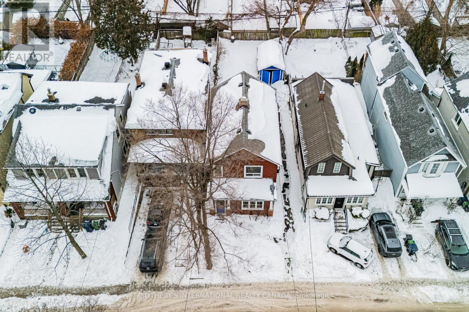 57 Westwood Avenue, Toronto, Ontario  M4K 2A7 - Photo 11 - E12632770