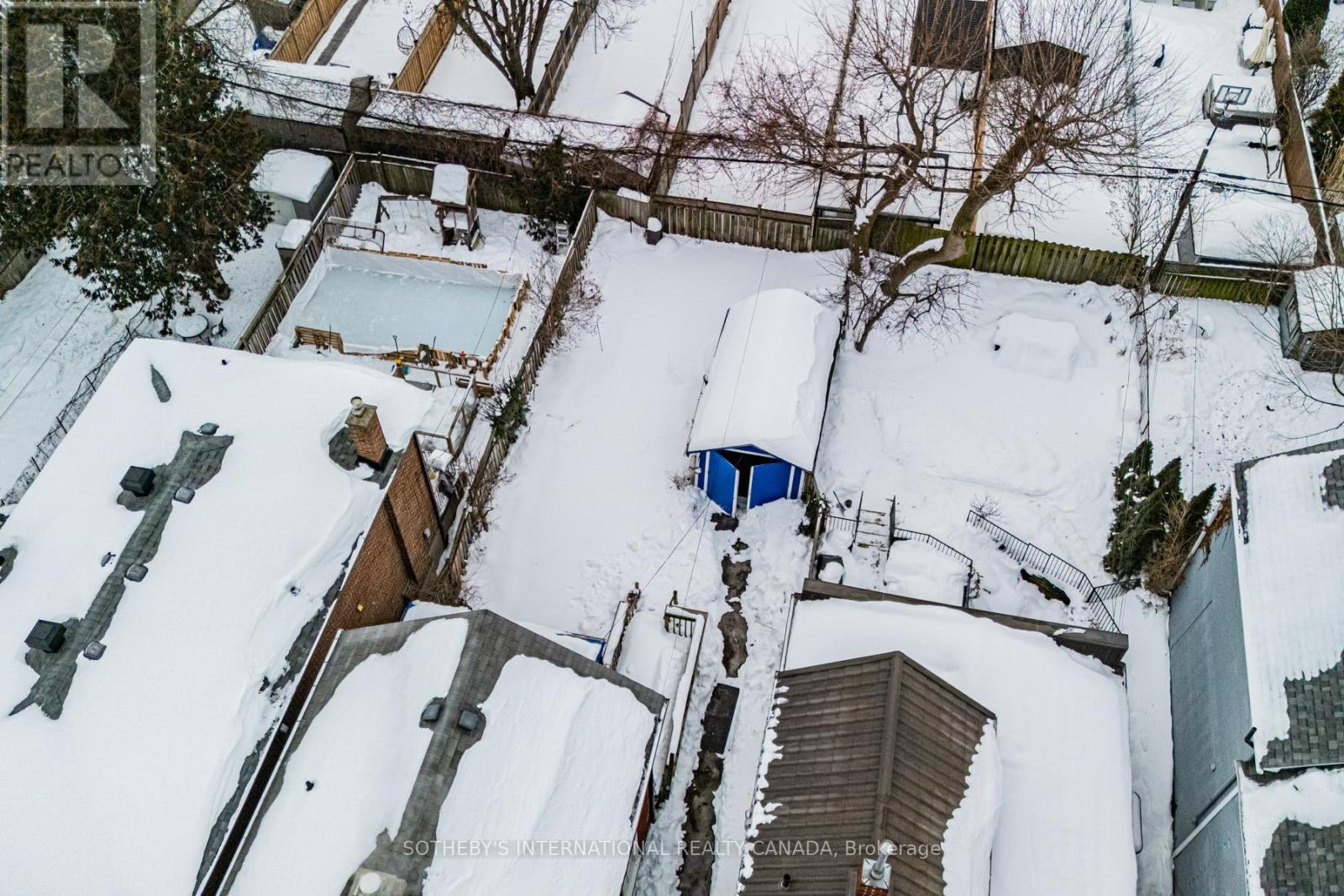 57 Westwood Avenue, Toronto, Ontario  M4K 2A7 - Photo 7 - E12632770