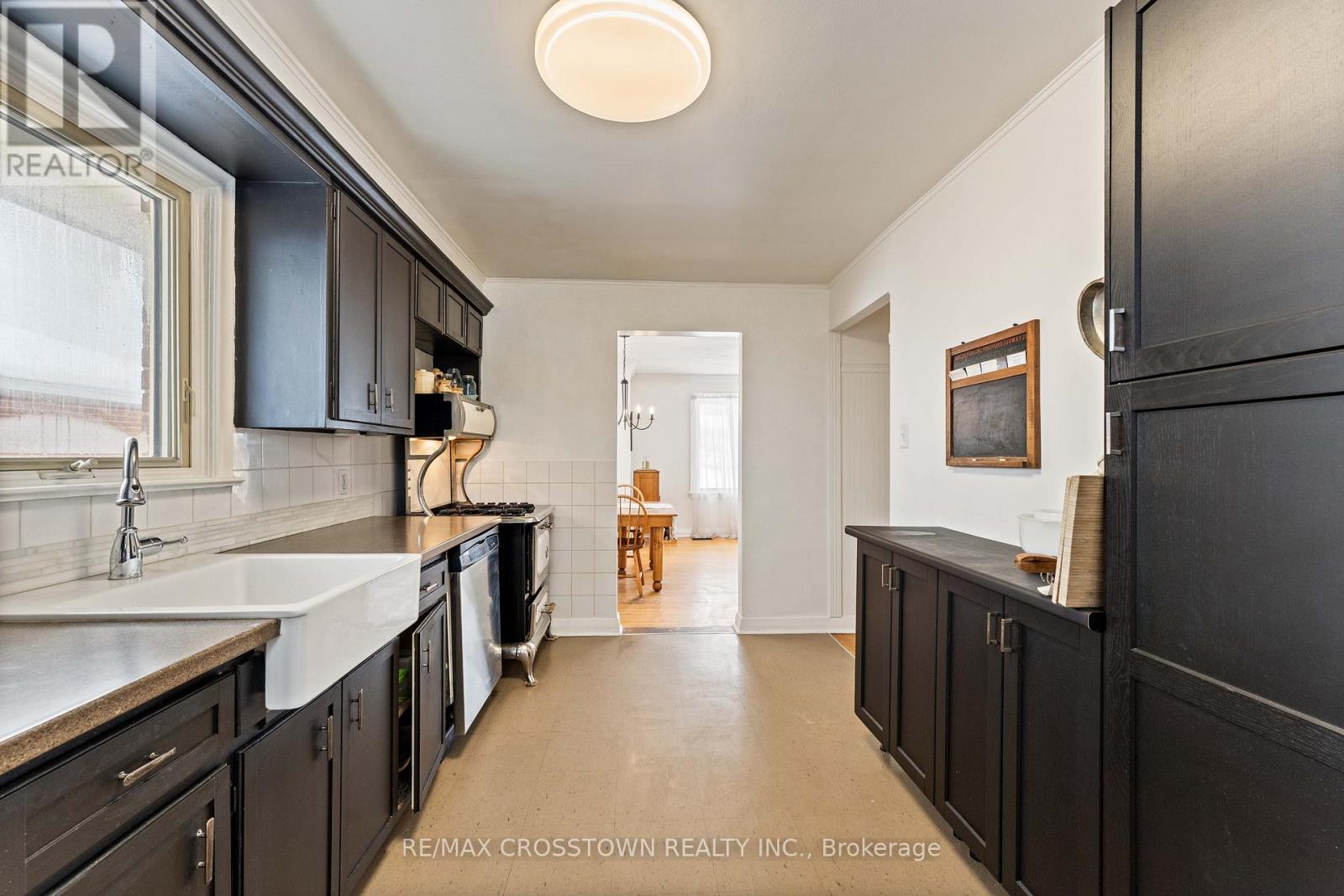 55 Davidson Street, Barrie, Ontario  L4M 3S1 - Photo 7 - S12759864