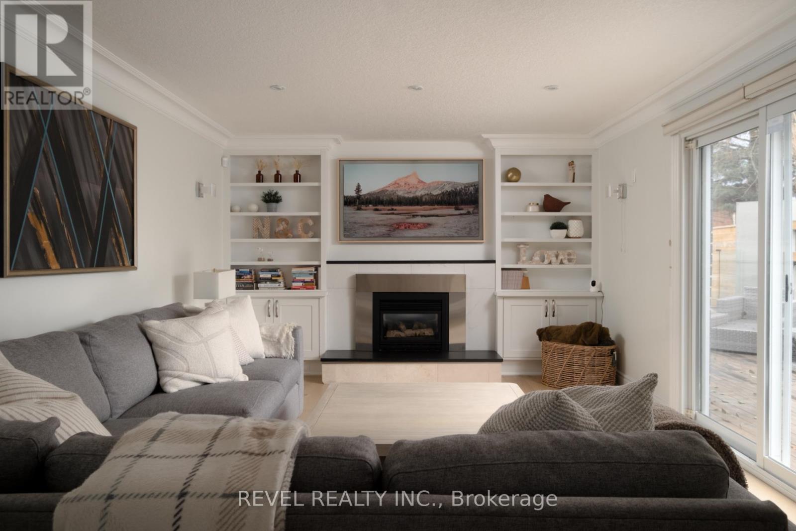 134 Fairwood Place W, Burlington, Ontario  L7T 4B6 - Photo 19 - W12765254