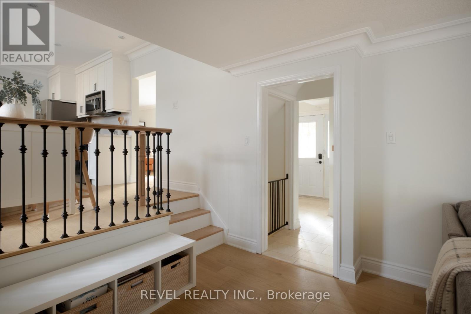 134 Fairwood Place W, Burlington, Ontario  L7T 4B6 - Photo 22 - W12765254