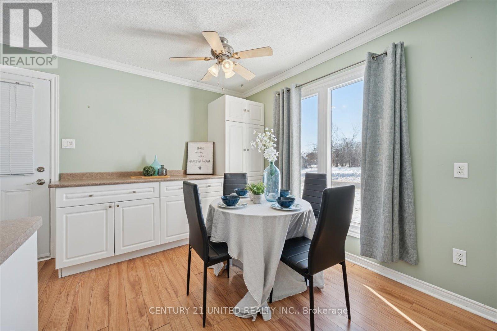 1186 Neptune Street, Peterborough (Northcrest Ward 5), Ontario  K9H 7M6 - Photo 10 - X12765850