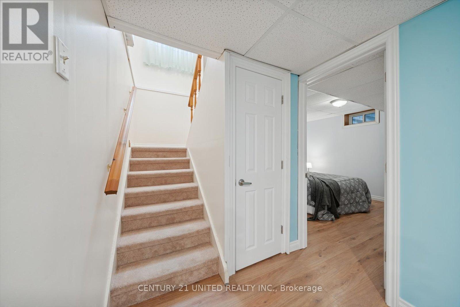1186 Neptune Street, Peterborough (Northcrest Ward 5), Ontario  K9H 7M6 - Photo 27 - X12765850