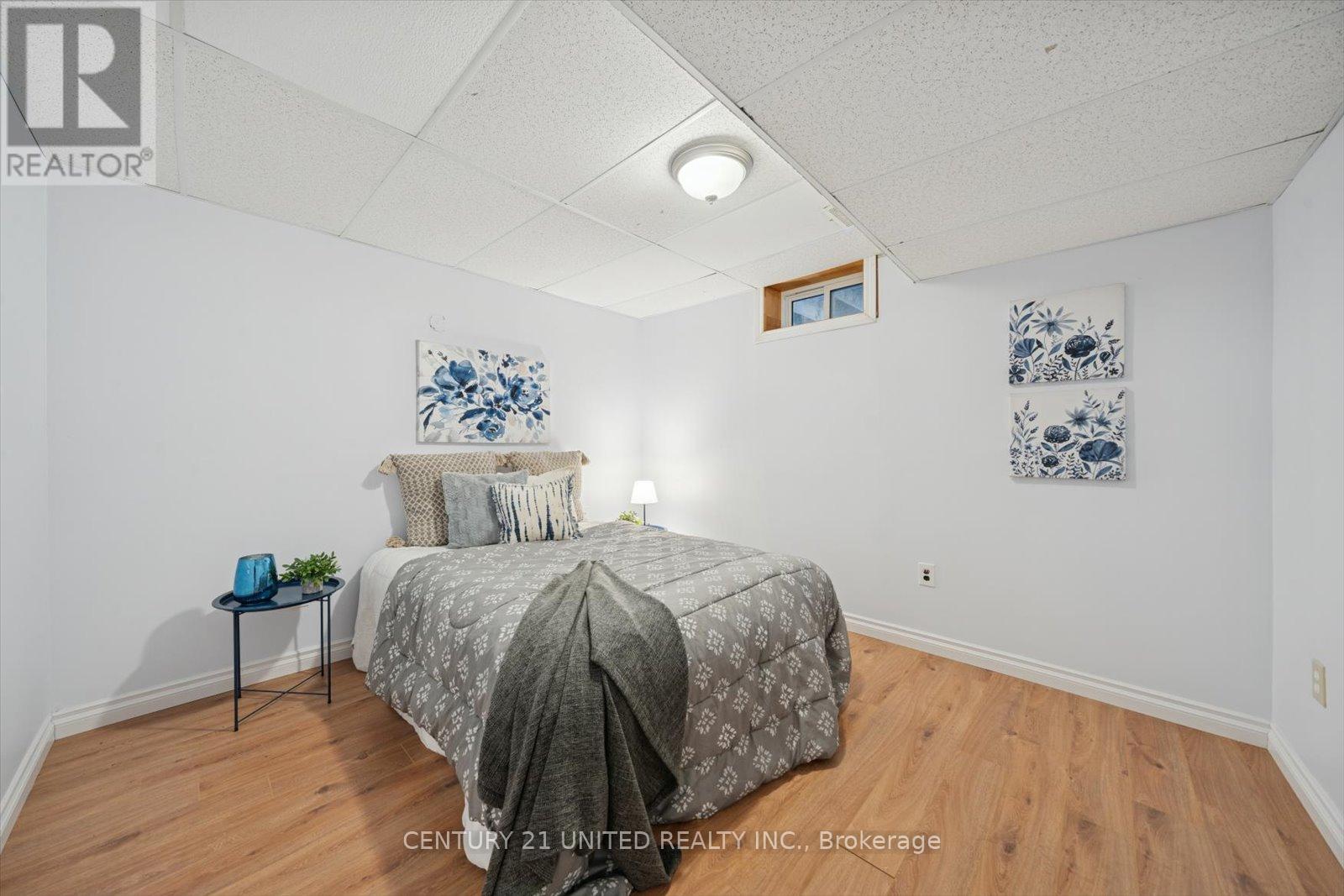 1186 Neptune Street, Peterborough (Northcrest Ward 5), Ontario  K9H 7M6 - Photo 32 - X12765850