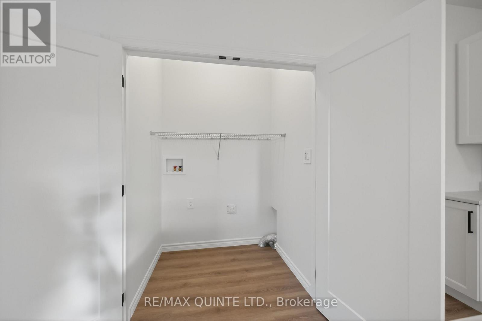 77b Athabaska Drive, Belleville (Thurlow Ward), Ontario  K8N 0T1 - Photo 14 - X12765852