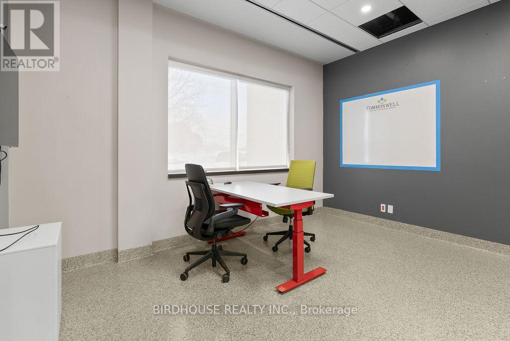 9000 Sq Ft - 336 Angeline Street S, Kawartha Lakes, Ontario  K9V 0J8 - Photo 11 - X12765914