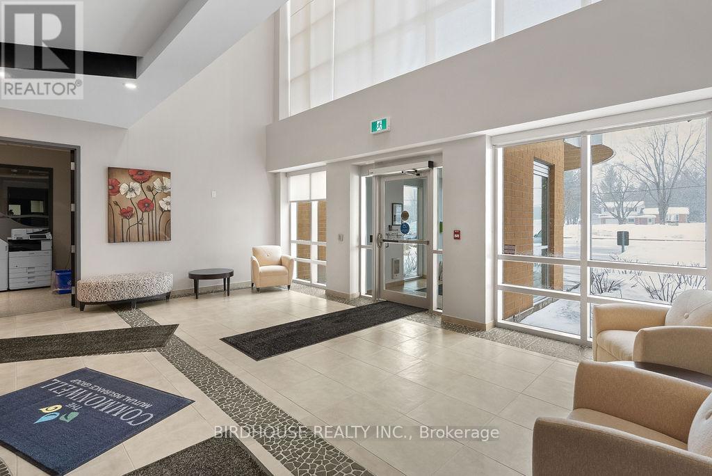 1800 Sq Ft - 336 Angeline Street S, Kawartha Lakes, Ontario  K9V 0J8 - Photo 8 - X12765928