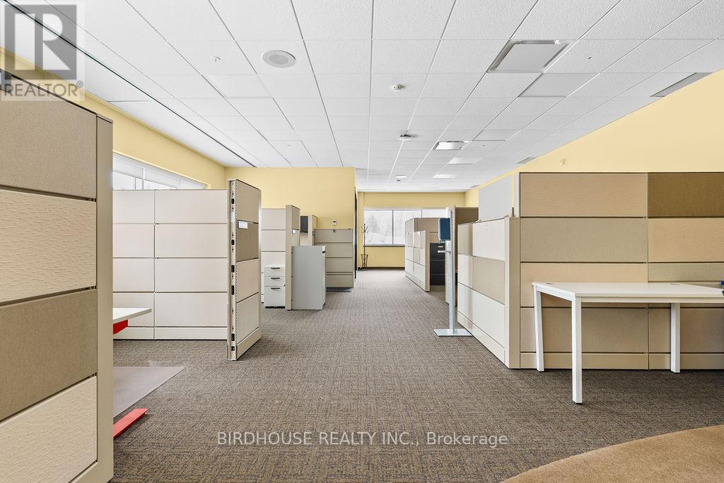 15000 Sq Ft - 336 Angeline Street S, Kawartha Lakes, Ontario  K9V 0J8 - Photo 12 - X12765936