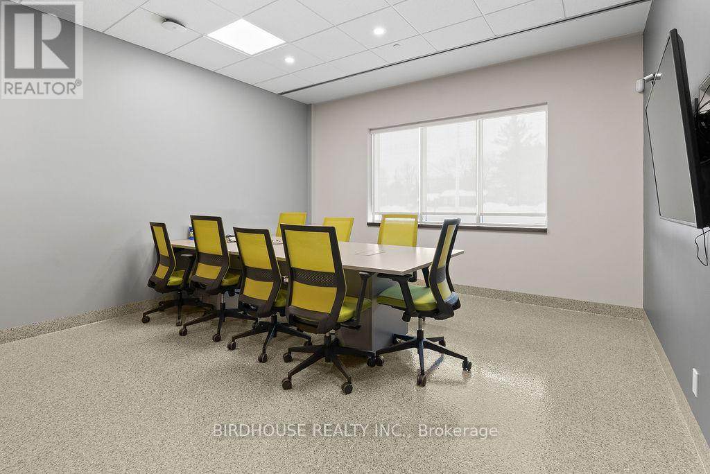 15000 Sq Ft - 336 Angeline Street S, Kawartha Lakes, Ontario  K9V 0J8 - Photo 25 - X12765936