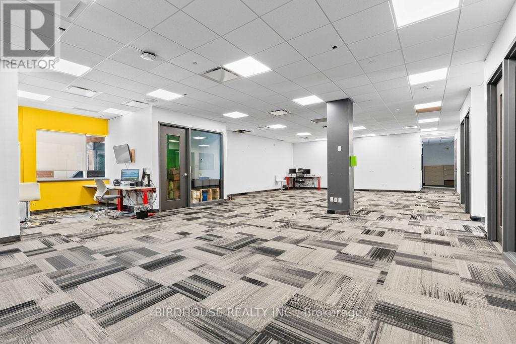 2300 Sq Ft - 336 Angeline Street S, Kawartha Lakes, Ontario  K9V 0J8 - Photo 8 - X12765942