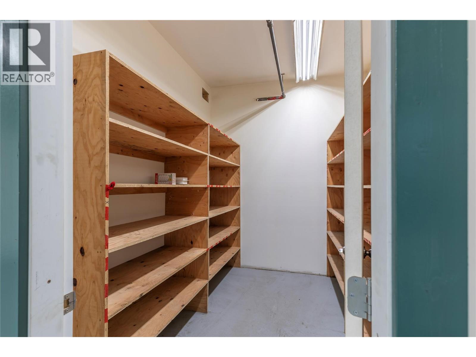 6248 Pleasant Valley Road, Vernon, British Columbia  V1B 3R3 - Photo 30 - 10373501