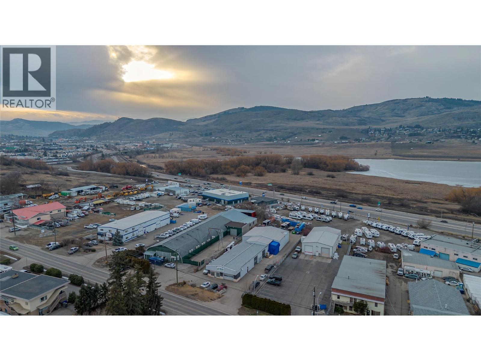 6248 Pleasant Valley Road, Vernon, British Columbia  V1B 3R3 - Photo 54 - 10373501