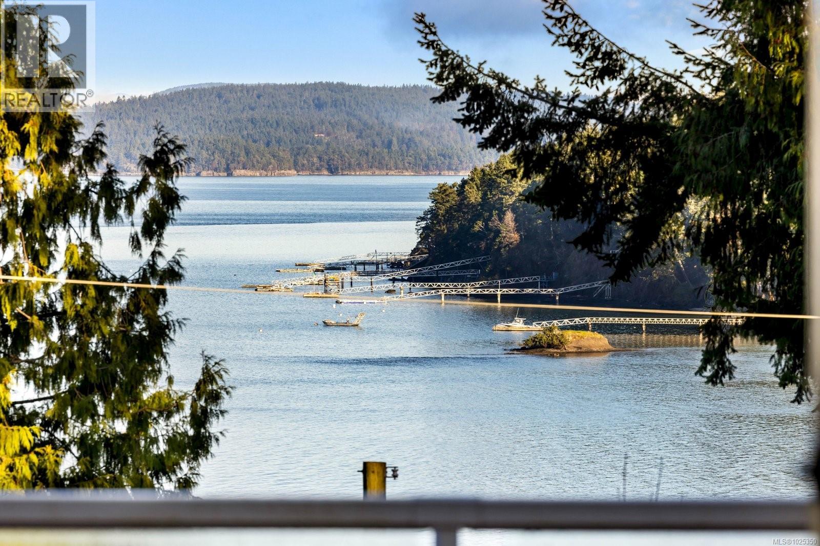 1678 Lands End Rd, North Saanich, British Columbia