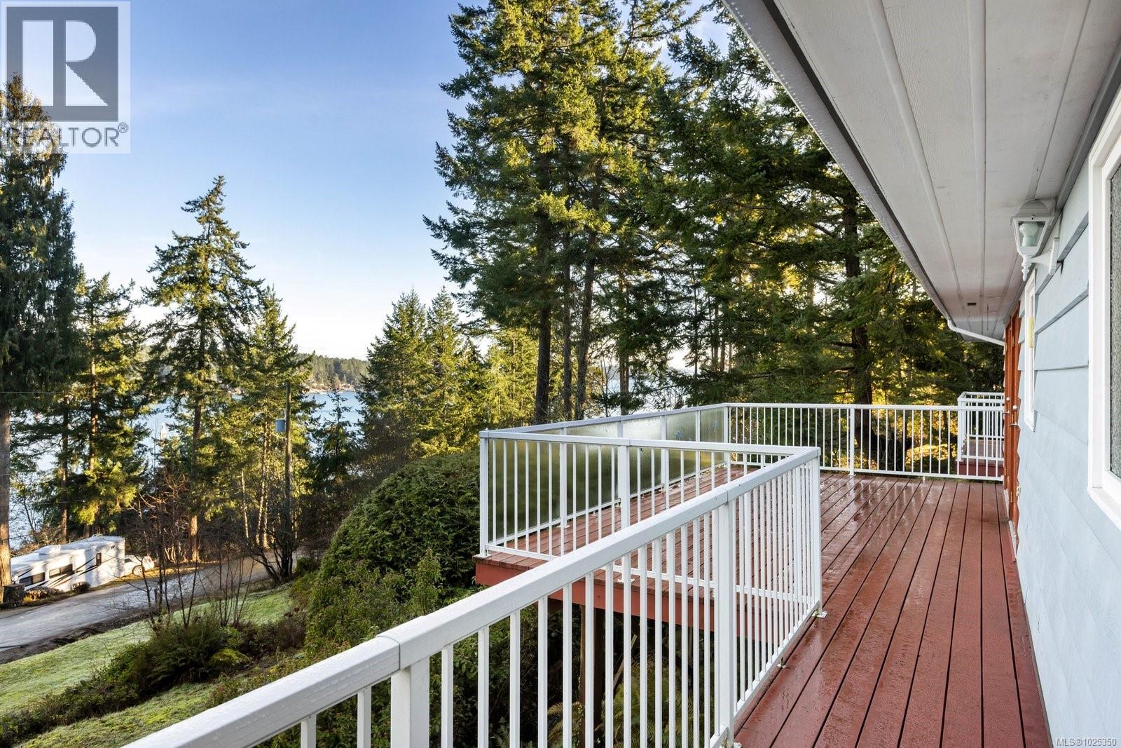 1678 Lands End Rd, North Saanich, British Columbia  V8L 5L5 - Photo 28 - 1025350