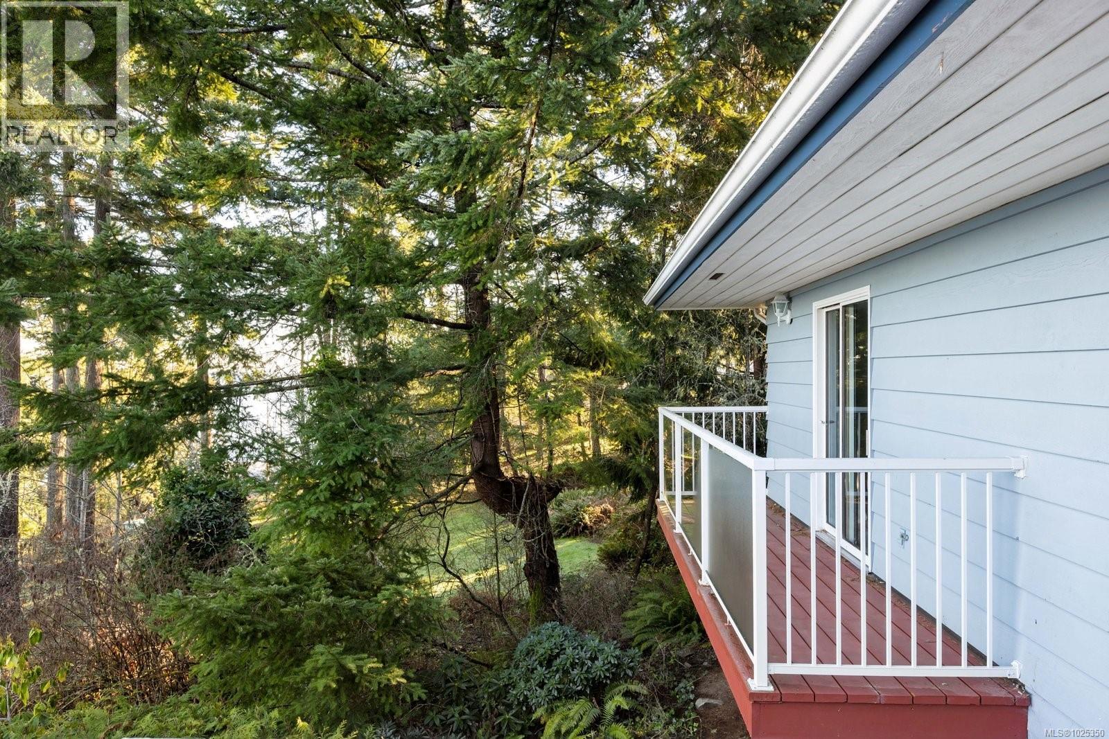 1678 Lands End Rd, North Saanich, British Columbia  V8L 5L5 - Photo 29 - 1025350