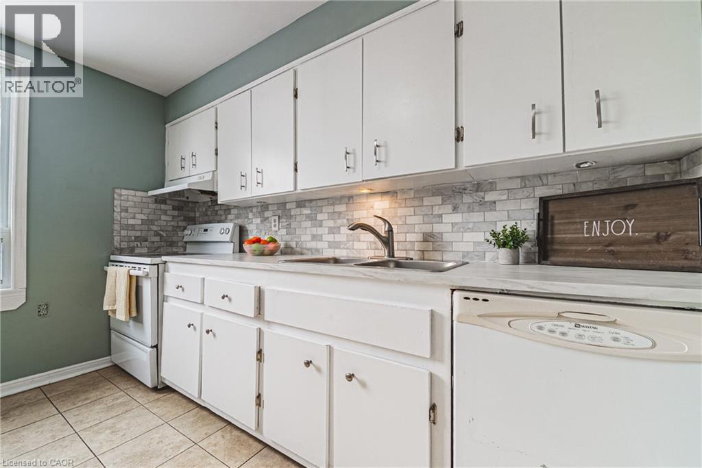 96 Case Street, Hamilton, Ontario  L8L 3G9 - Photo 8 - 40803439