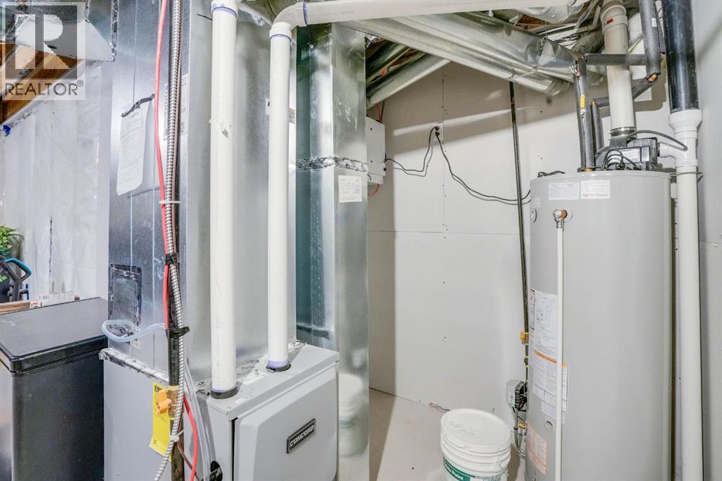 28 Midtown Close Sw, Airdrie, Alberta  T4B 5G9 - Photo 19 - A2277696