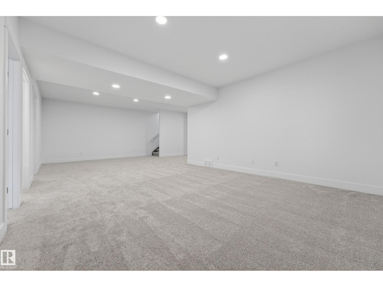 7093 Kiviaq Cr Sw, Edmonton, Alberta  T6W 5N7 - Photo 33 - E4467501