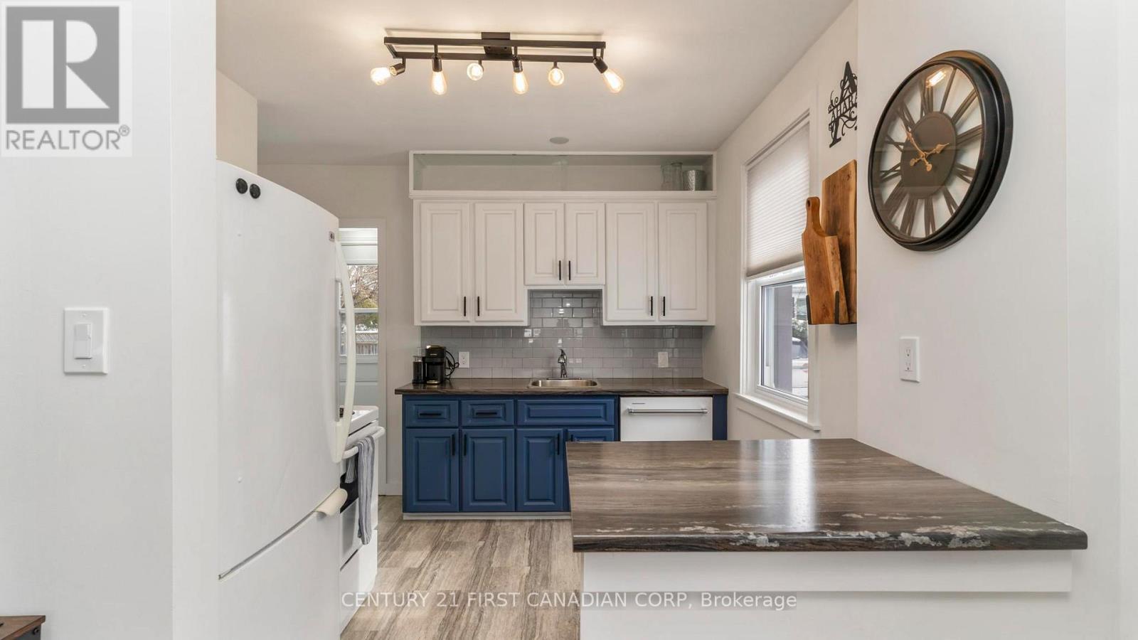 16 Elliott Street, London East (East C), Ontario  N5Y 2E3 - Photo 10 - X12765920