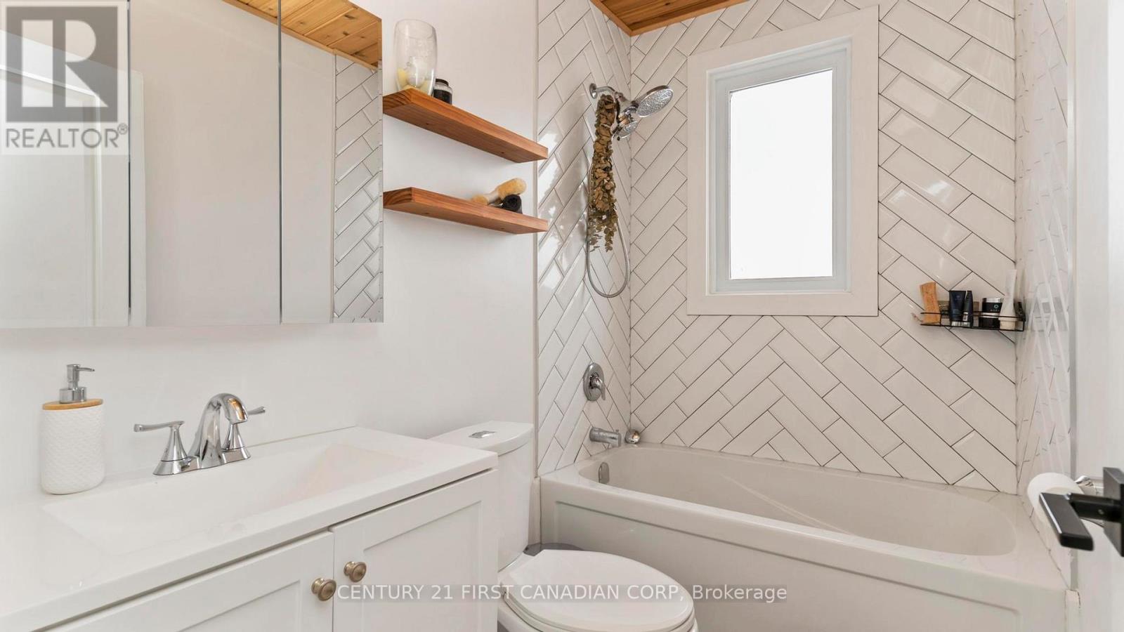 16 Elliott Street, London East (East C), Ontario  N5Y 2E3 - Photo 17 - X12765920