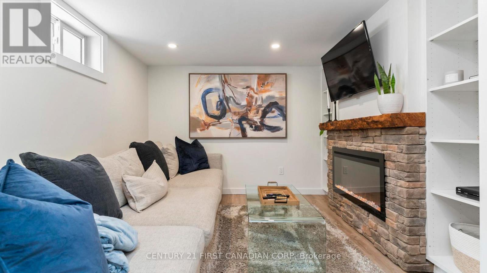 16 Elliott Street, London East (East C), Ontario  N5Y 2E3 - Photo 22 - X12765920