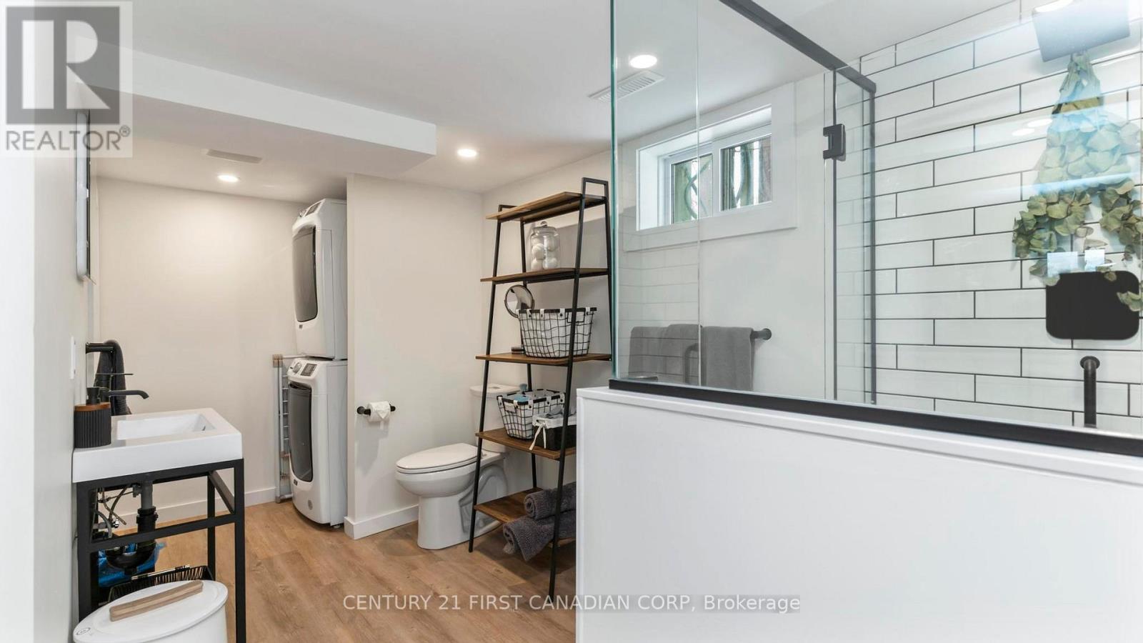 16 Elliott Street, London East (East C), Ontario  N5Y 2E3 - Photo 25 - X12765920