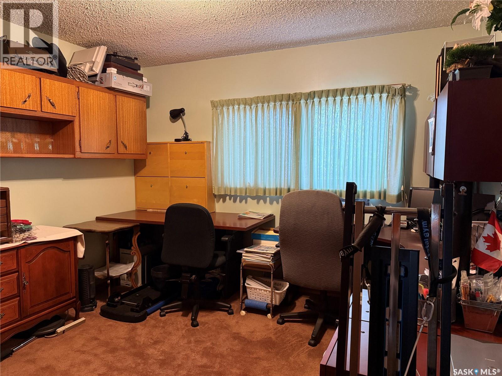 637 Tapley Street, Moose Jaw, Saskatchewan  S6H 5T8 - Photo 8 - SK028071