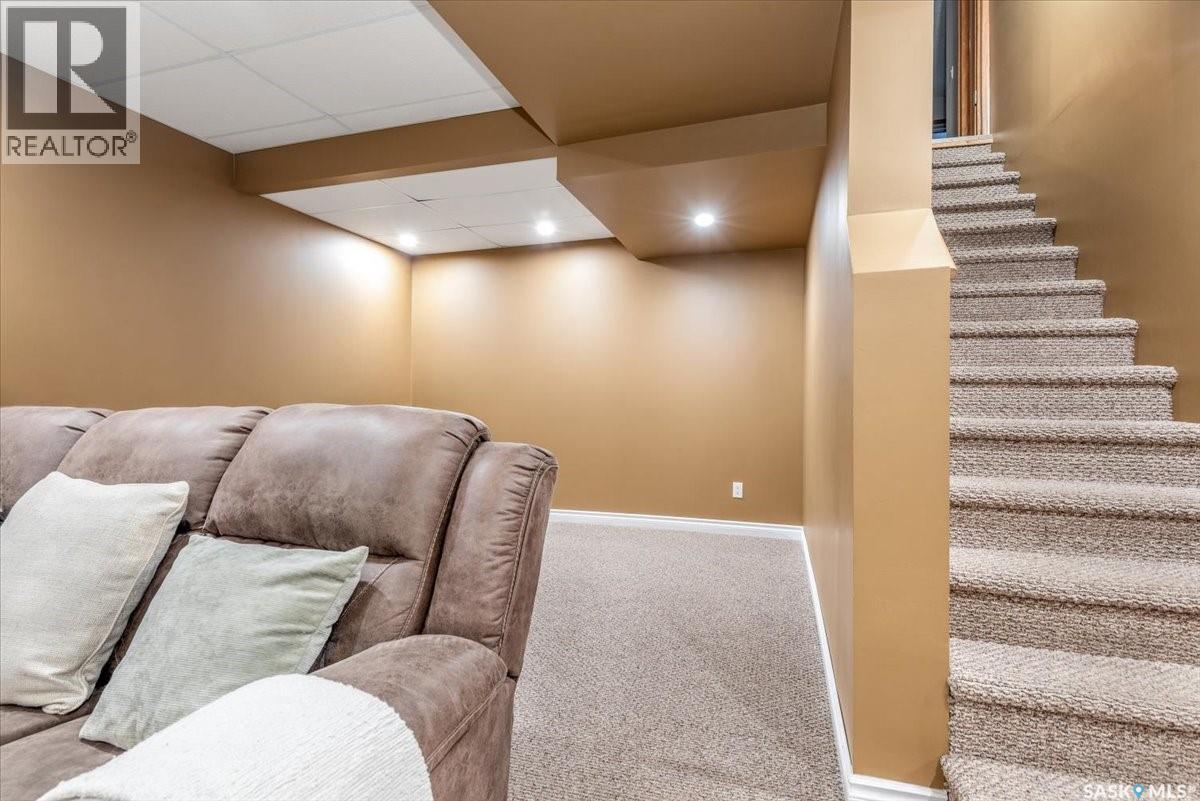 2916 Wimbledon Drive, Regina, Saskatchewan  S4V 2Y2 - Photo 25 - SK028069