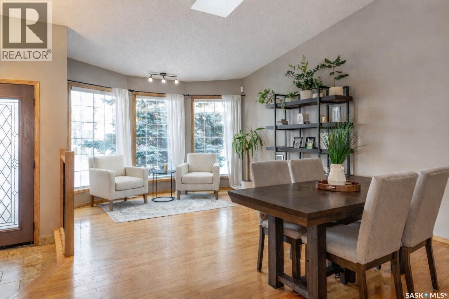 2916 Wimbledon Drive, Regina, Saskatchewan  S4V 2Y2 - Photo 3 - SK028069