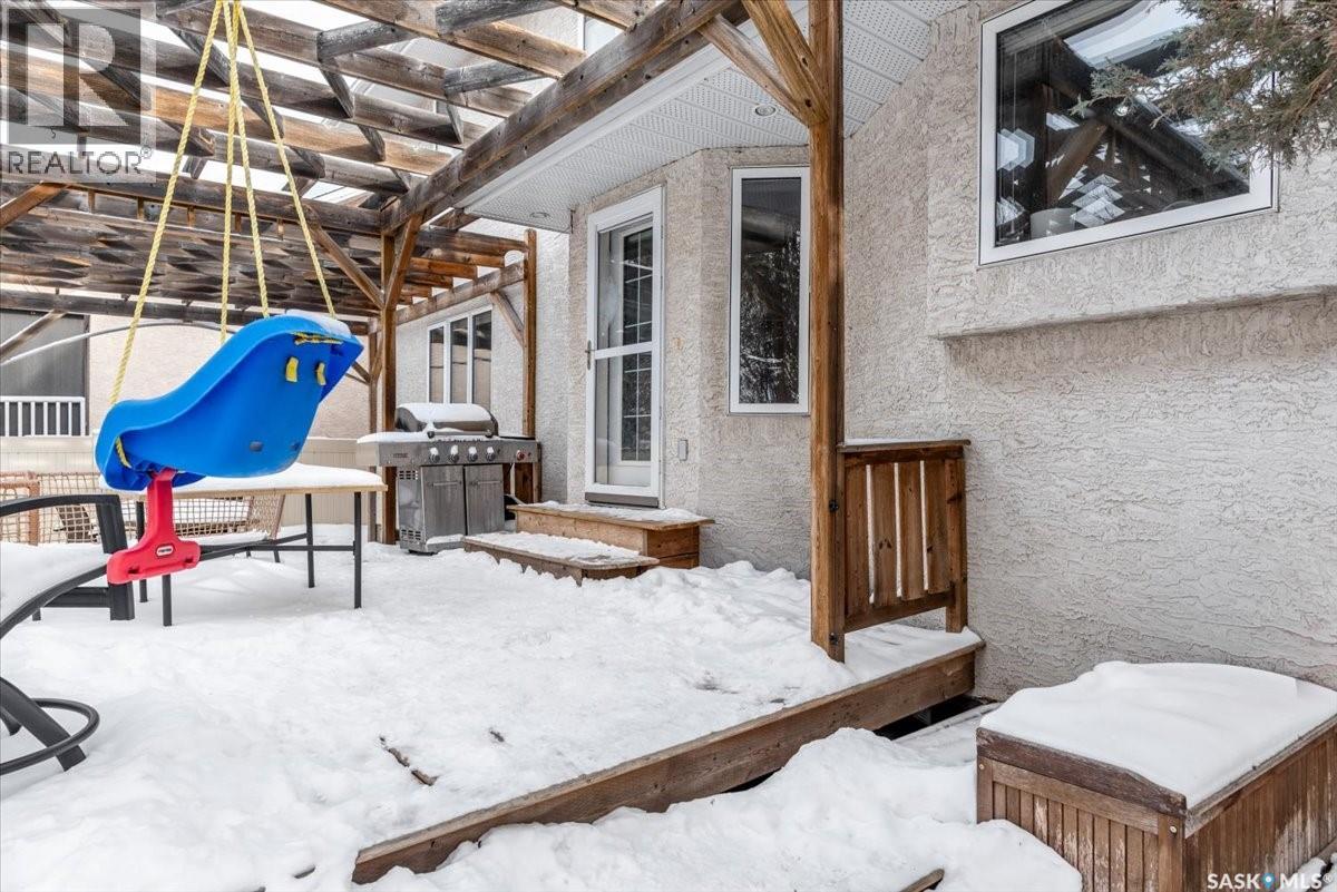 2916 Wimbledon Drive, Regina, Saskatchewan  S4V 2Y2 - Photo 32 - SK028069