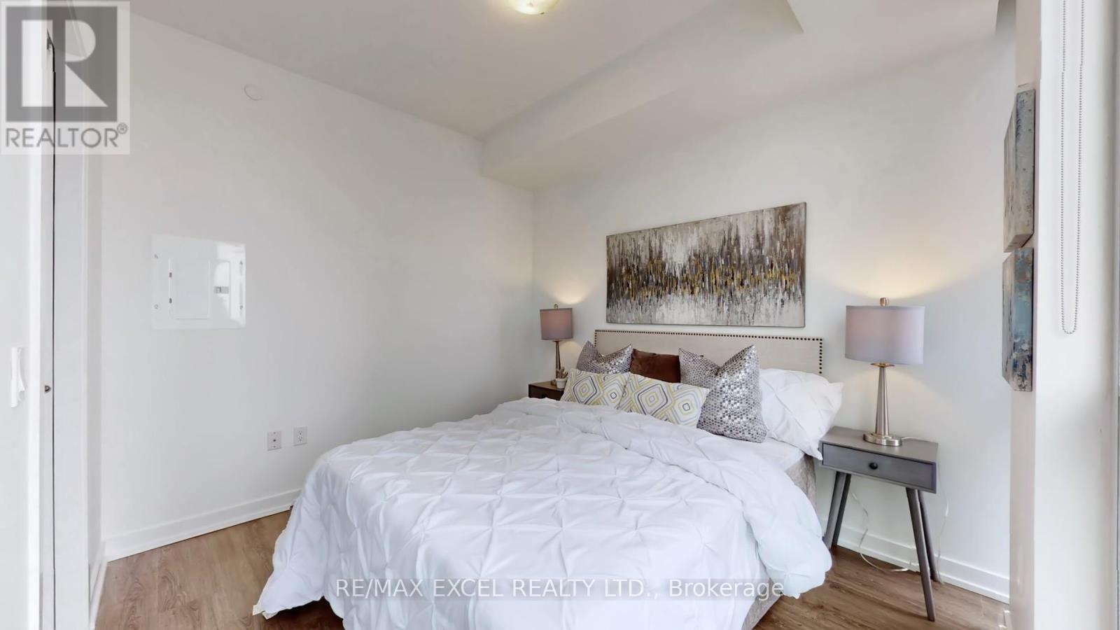 2806 - 1 Yorkville Avenue, Toronto, Ontario  M4W 1L1 - Photo 15 - C12761886