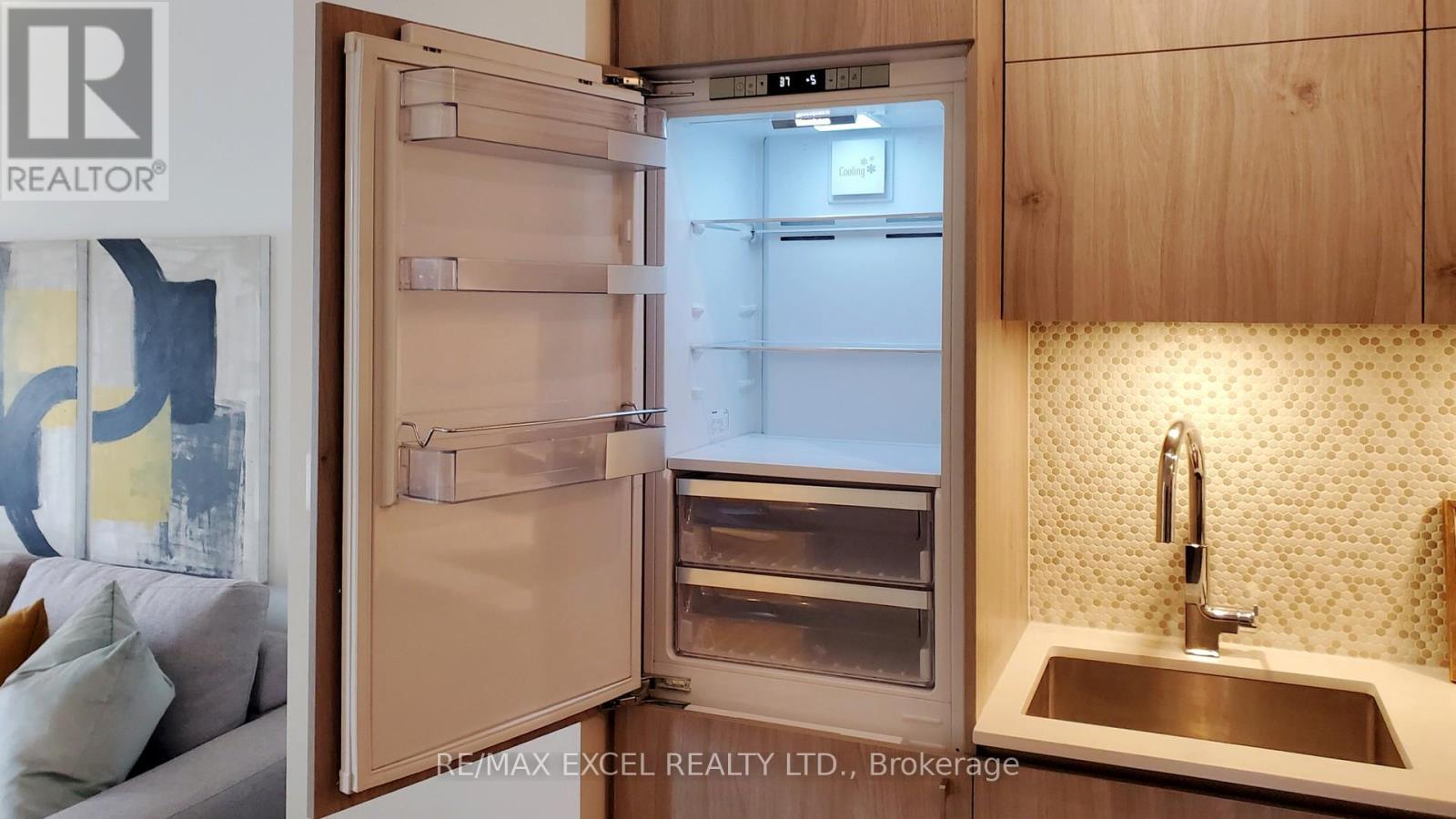 2806 - 1 Yorkville Avenue, Toronto, Ontario  M4W 1L1 - Photo 12 - C12761886