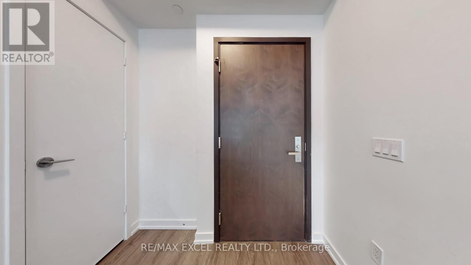 2806 - 1 Yorkville Avenue, Toronto, Ontario  M4W 1L1 - Photo 20 - C12761886