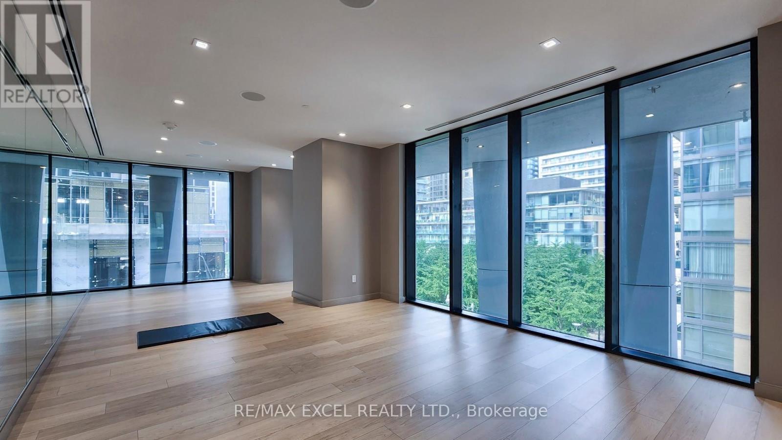 2806 - 1 Yorkville Avenue, Toronto, Ontario  M4W 1L1 - Photo 27 - C12761886