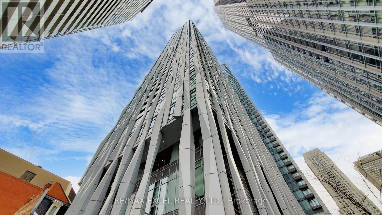 2806 - 1 Yorkville Avenue, Toronto, Ontario  M4W 1L1 - Photo 38 - C12761886